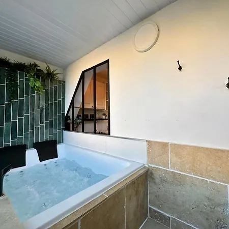 דירה Splendide Loft Avec Jacuzzi Et Cinema - Cap D'agde