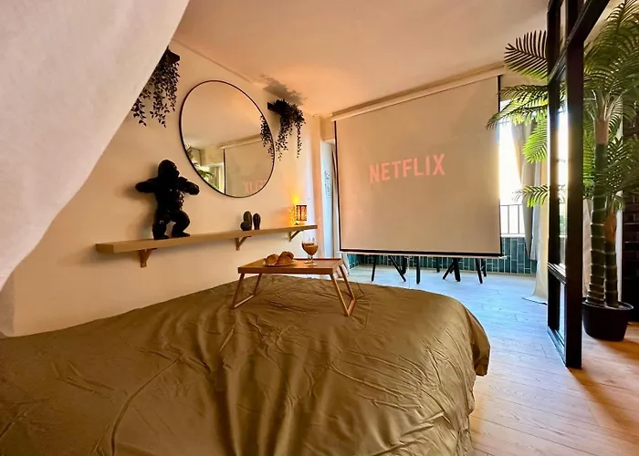 Appartamento Splendide Loft Avec Jacuzzi Et Cinema - Cap D'agde *