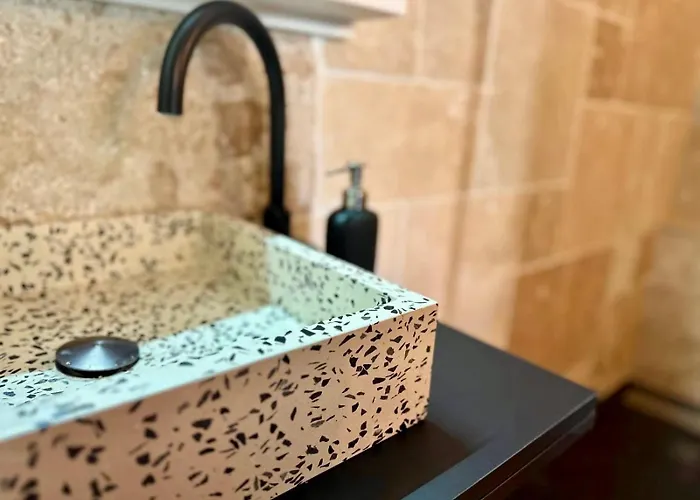 Splendide Loft Avec Jacuzzi Et Cinema - Cap D'agde * Agde